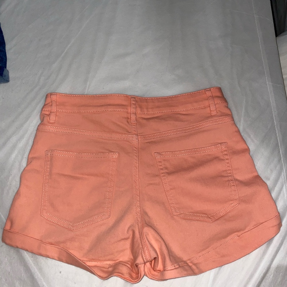 H&M Coral Shorts - Picture 2 of 2